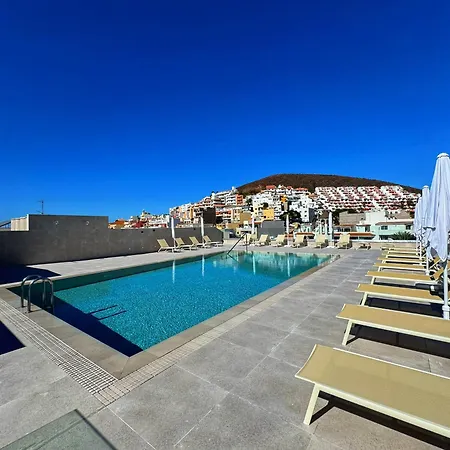 Otel Reveron Plaza 4*