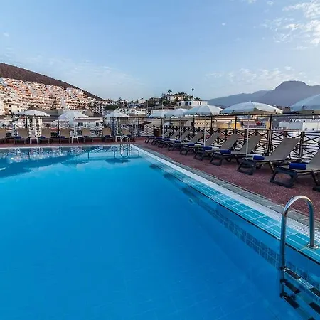 Hotel Reveron Plaza