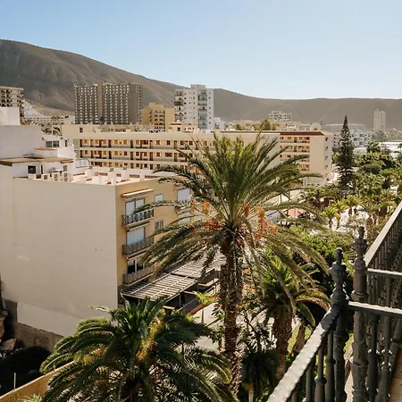 Hotel Reveron Plaza