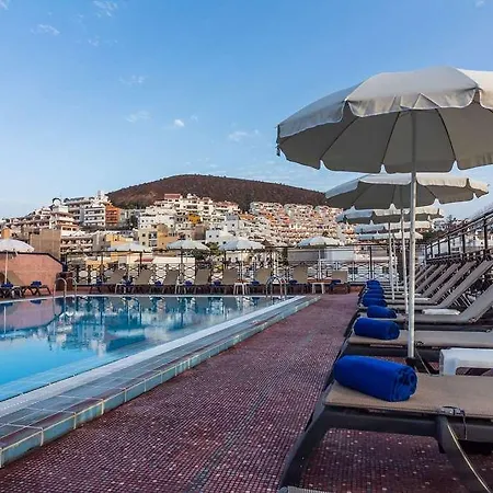 Hotel Reveron Plaza